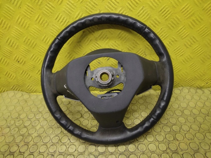 фото №9, Toyota yaris ii руль 305460899fka