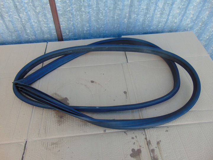 фото №5, Прокладка двері праві перед ford fiesta mk7 3d