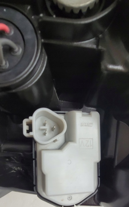 фото №13, Лампа левая линза led toyota avensis iii t27 рестайлинг 2011- koito 05-26