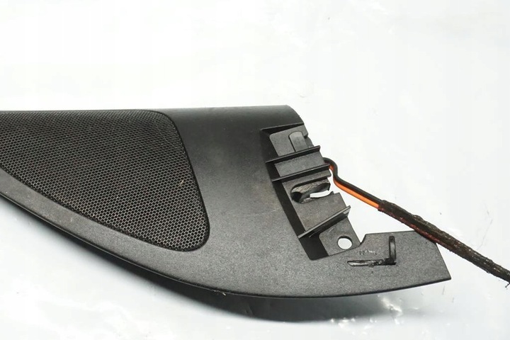 фото №3, Защита динамика динамик правые перед vw golf iv