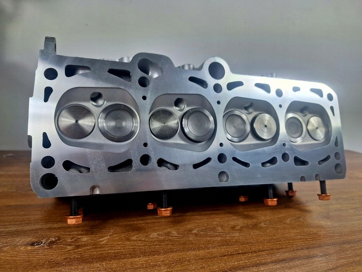 фото №8, Головка vw golf v skoda seat leon audi a3 8p 1.6 mpi 06b103373t bse bgu alz