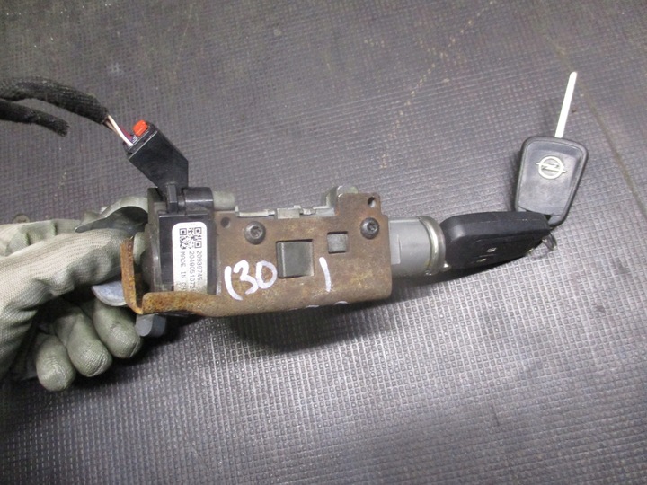 фото №3, Замок зажигания вставка 22835090 opel astra j 09-15r