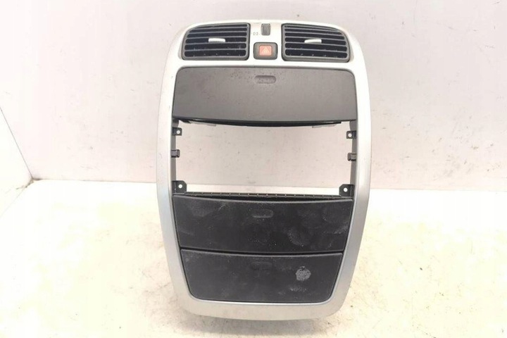 фото №7, Рамка odtwarzacza музыки mitsubishi space star mpv dg_a mr913608 1.6l