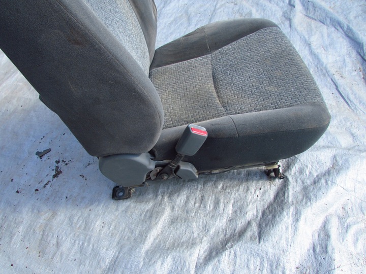 фото №8, Toyota land cruiser 120 3d сиденье левый европа 02-09r