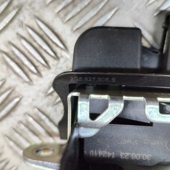 фото №6, Audi a1 2023 замок крышки задней / багажника