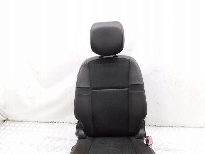 фото №11, Сиденья полукожа комплект 7os - renault grand scenic iii 09-13