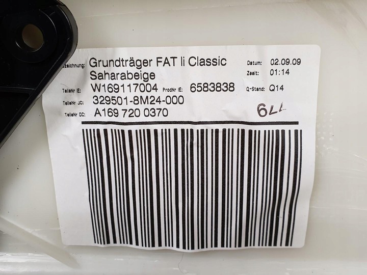 фото №9, Оббивка боковина двері лівий перед mercedes w169 eu