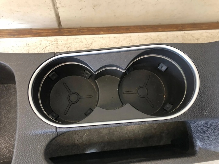 фото №8, Туннель средний подлокотник ford fiesta mk7