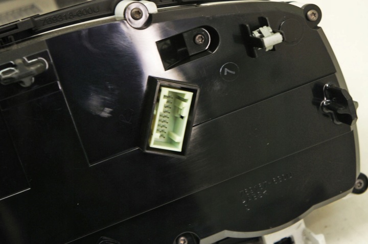 фото №6, Qy023 opel corsa f 1.2i панель приборов 983157618001