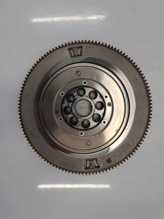 фото №5, Колесо маховики двухмассовый bmw 3.0i b58b30c g20 g30 g21 g11 g01 x3 g02 x4 g05