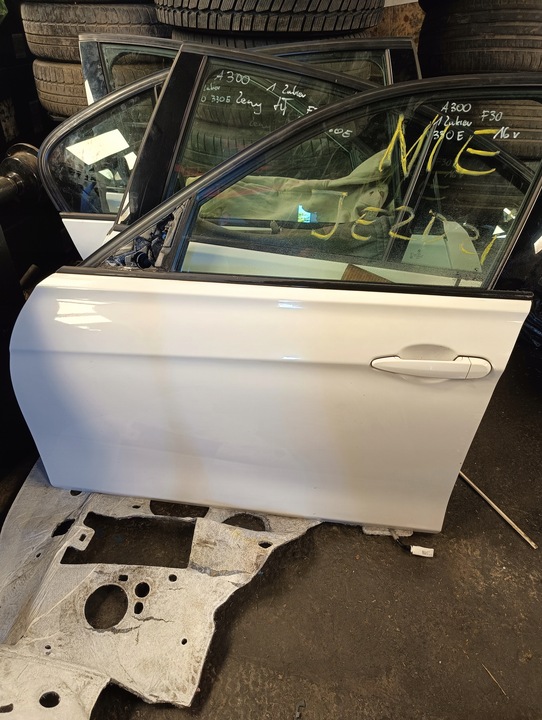 фото №11, Bmw f30 f31 рестайлинг дверь передние левая левый перед a300 альпийский белый