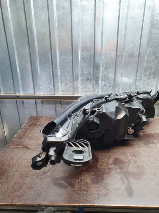 фото №7, Лампа перед ліва повний led toyota prius prime