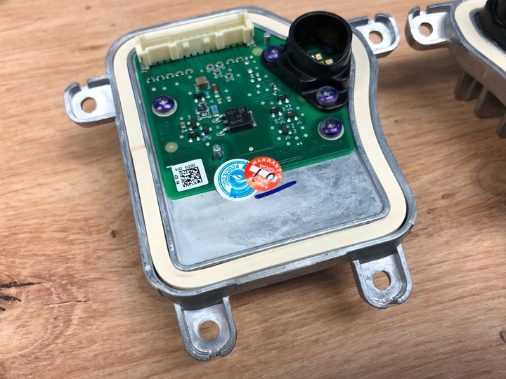 фото №3, Модулі drl лампа matrix праві лівий перед штекери 15pin 10led do audi q5 80a