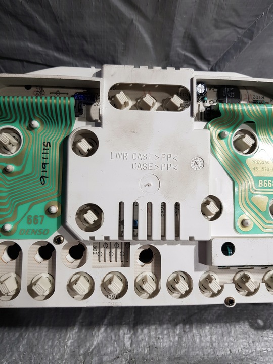 фото №9, Спідометр  манометр mr270272 mitsubishi space star 1.3b