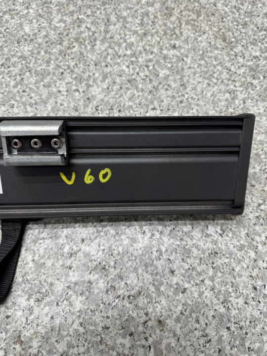 фото №5, Ролета сітка багажника volvo v60 i 2011-2018 39811532