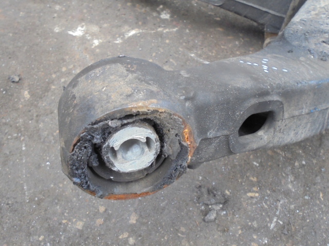 фото №9, Ford transit mk6 e-transit 2020- важіль нижній зад задній праві nk41-5b946-ca