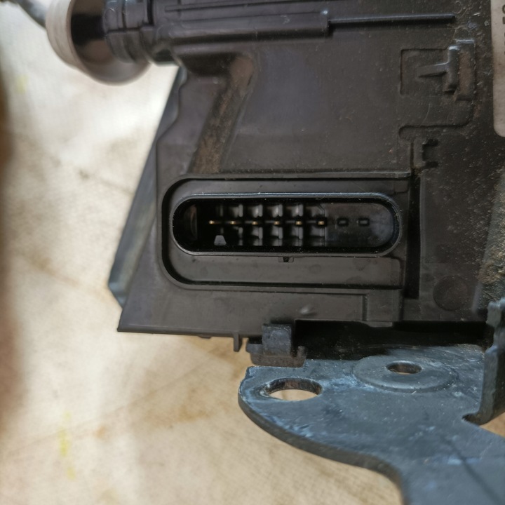 фото №7, Jaguar xf 2.2 15- замок двері лівий перед зад usa