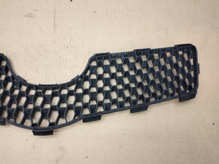 фото №7, Решётка решётка перед toyota yaris ii годы 2005-2009 53111-0d140