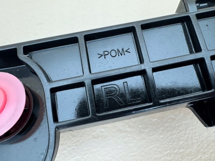 фото №11, Lexus es es300 19r- ползун крепление бампера зад 52158-33040