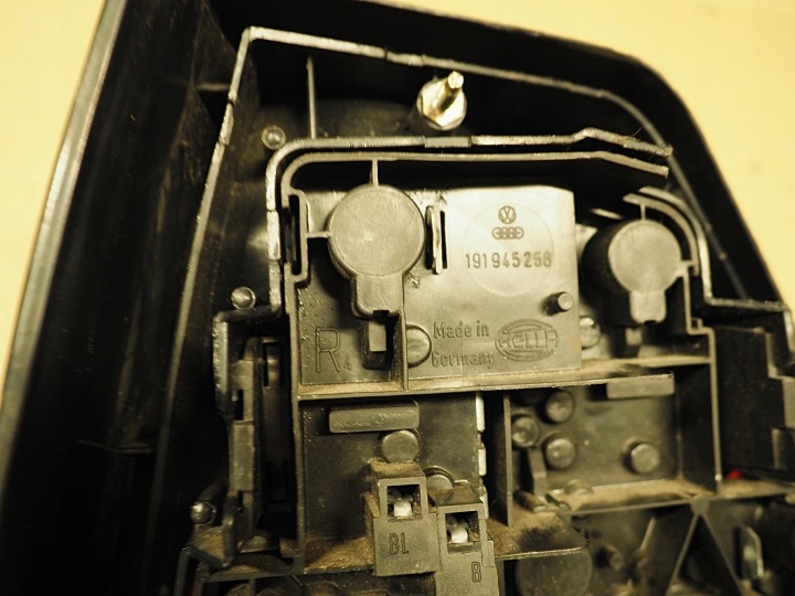 фото №10, Vw golf ii 2 фара зад задня комплект ліва + права 191945258 191945257