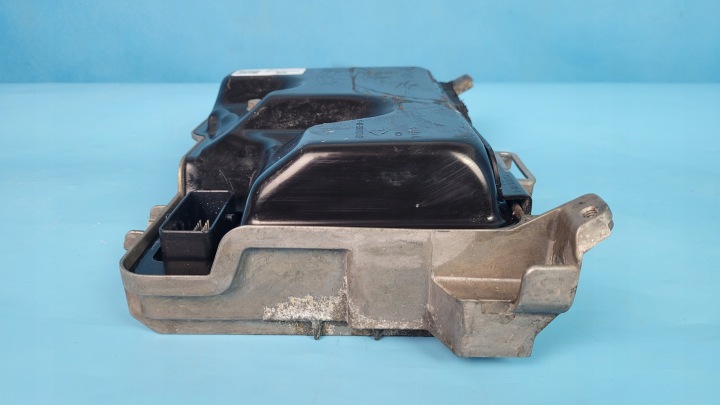 фото №12, Tesla модель 3 21r модуль блок управления  комфорта 1569303-00-a