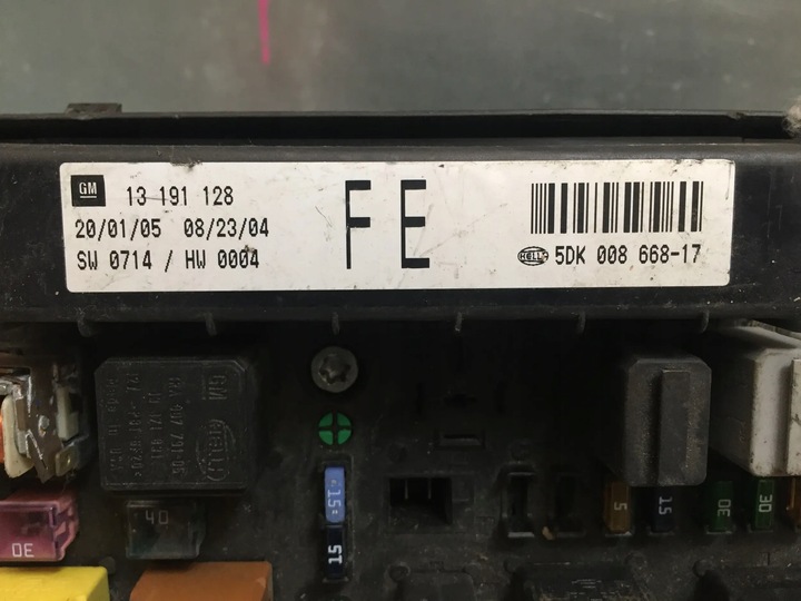 фото №10, Opel astra h 2005 коробка запобіжників 13191128
