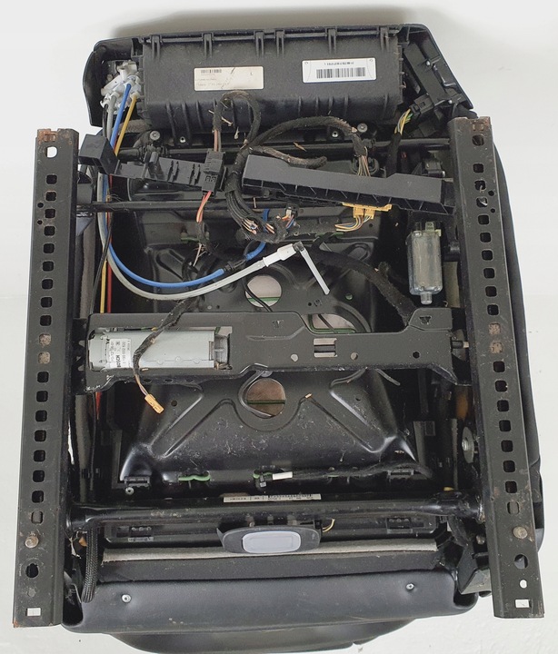 фото №11, Сиденье левый перед mercedes cls w219 европа