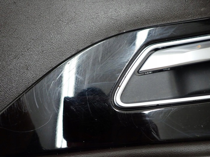 фото №9, Боковина оббивка двері праві перед панель скло європа jaguar f-pace x761 20r