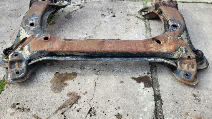 фото №5, 7741/4 балка підрамник рама двигуна audi 100 c3 сигара