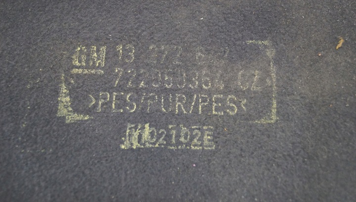 фото №12, Шумоізоляція капота + застібки opel astra j 5d 13272647