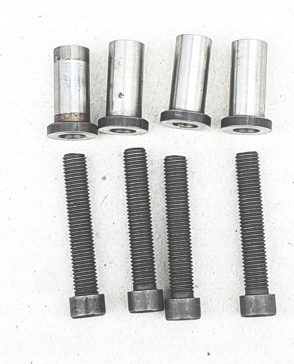 фото №1, Audi a6 2,4 2.8 3.2 fsi винт + втулка кронштейны направляющих салазки распределение