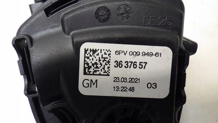 фото №13, Педаль газа потенциометр citroen c3 aircross 1.2 3637657 6pv009949-61
