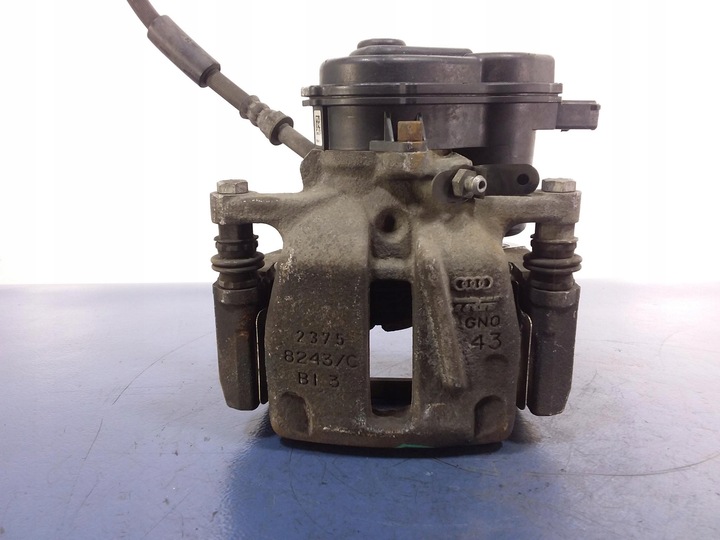 фото №1, Audi a8 d4 3.0 tfsi суппорт зад левый задний скоба