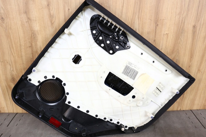 фото №6, Mercedes b-klasa w245 рестайлинг обивка боковина левый дверь зад задних