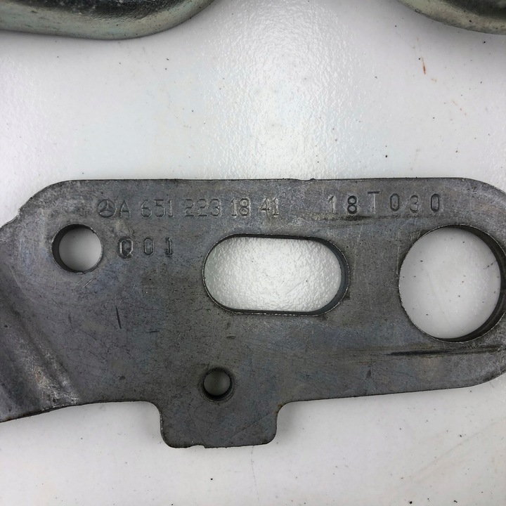 фото №16, Лапи тримач зачіп mercedes sprinter vito 2.2 2018