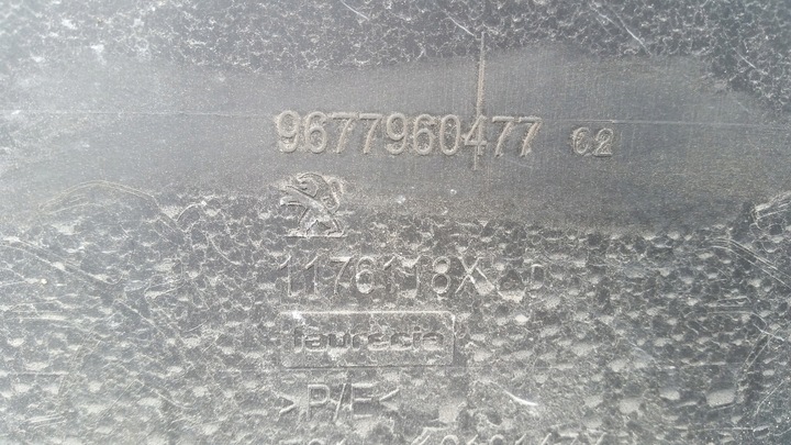 фото №14, Peugeot 308 ii t9 hb бампер зад 4xpdc