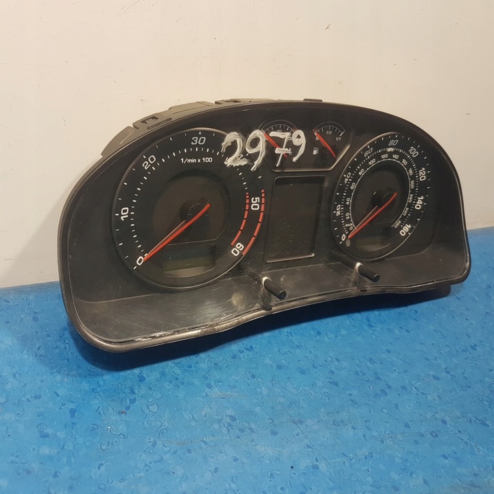 фото №6, Skoda superb i 1.9 tdi спидометр 3u0920911d