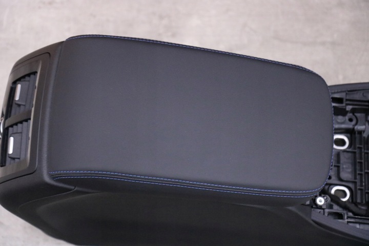 фото №11, Bmw x3 g01 lci туннель средний подлокотник кожа синий szew европа