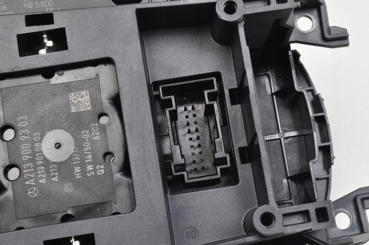 фото №6, Mercedes w213 ручка панель idrive a2139009303 a2139059505