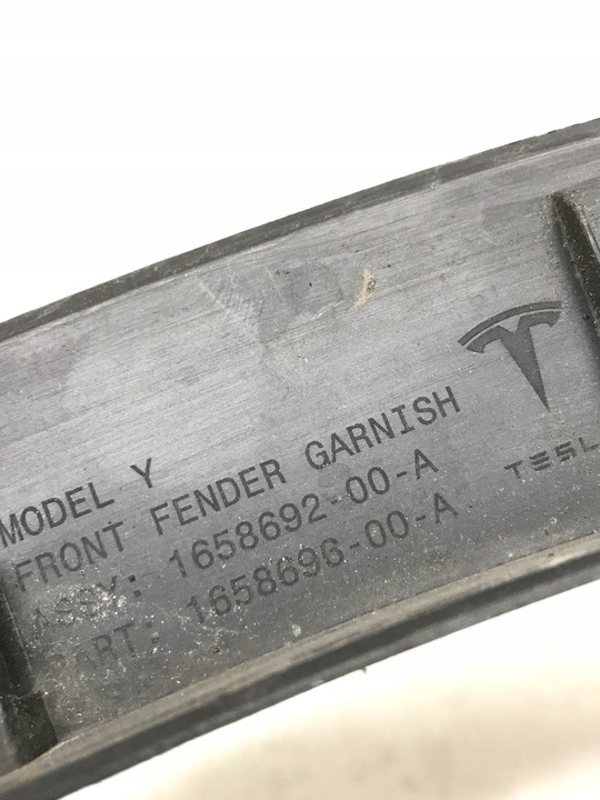 фото №13, Tesla y планка крила права зад 1658696-00-a