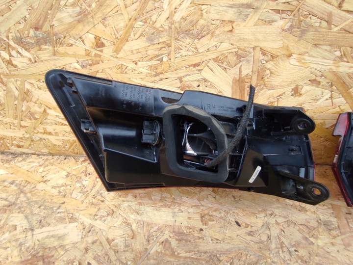 фото №7, Лампа задняя левая правая skoda superb iii универсал