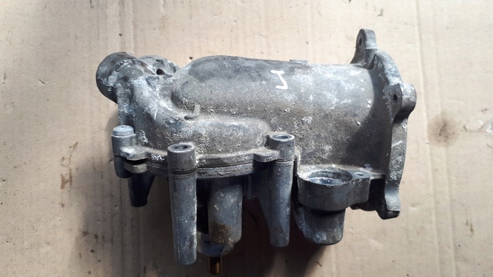 фото №1, S7 4g корпус насоса води 4.0 tfsi s6 a6 c7