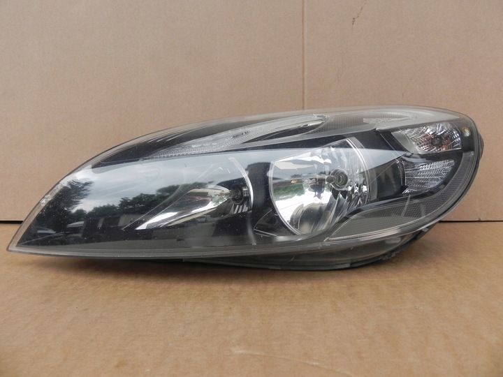 фото №1, Лампа левый перед левая передняя volvo v40 ii uk 31283328