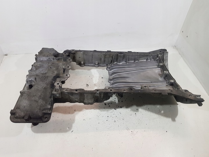 фото №12, Основание поддон масляной w251 3.0 cdi 224km 642950