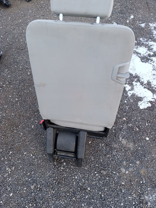 фото №11, Vw t5 рестайлинг сиденье одинарный второй ряд koziołek