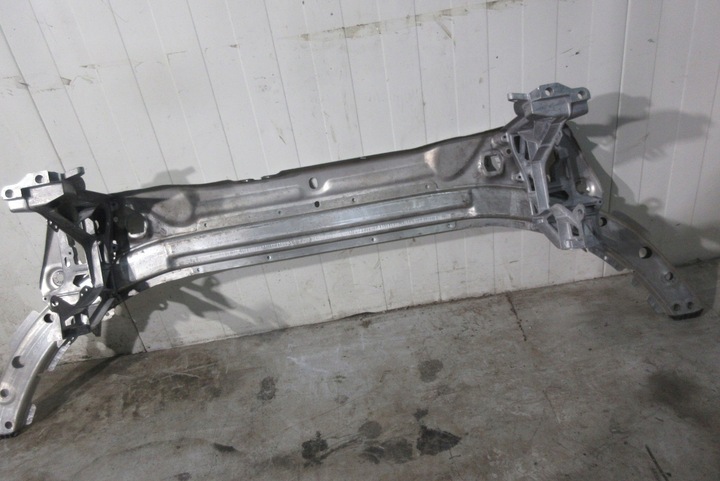 фото №7, Mercedes c-klasa w205 pas переднее