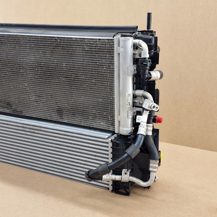 фото №13, Комплект радиатор вентилятор bmw f40 f44 x2 f39 f54 f60 f56 jcw 306 km