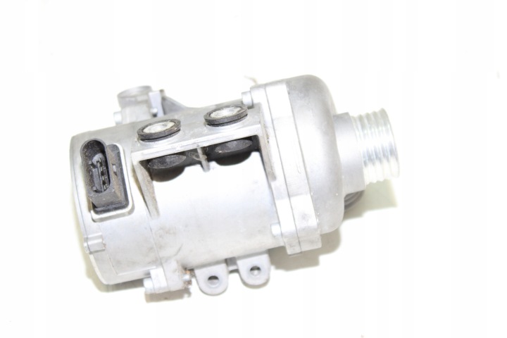 фото №4, Bmw e60 e63 e90 2.5 3.0 330i n52 водяной насос электрический pierburg 7521584