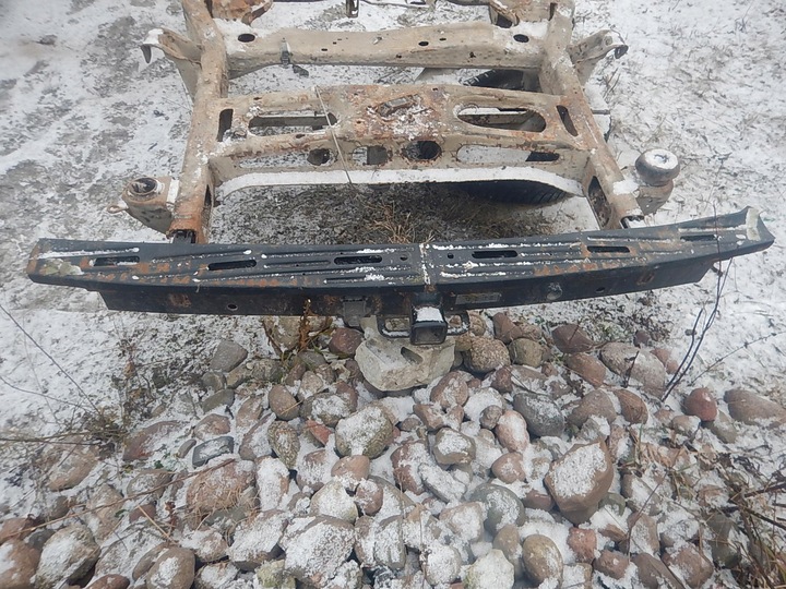 фото №1, Chevrolet tahoe 06- балка pod бампер зад hak