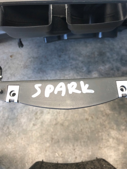 фото №9, Панель консоль подушка ремни chevrolet spark eu